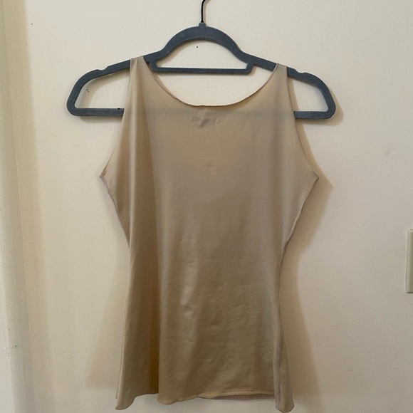 SPANX CAMISOLE SHAPEWEAR BEIGE TAN SLEEVELESS TANK TOP SIZE M - Picture 3 of 3